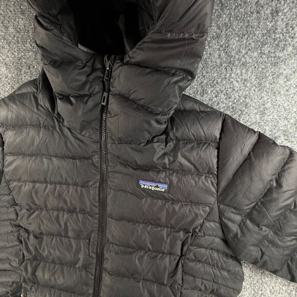 Women's Black Quilted Jacket - Picture 8 of 16